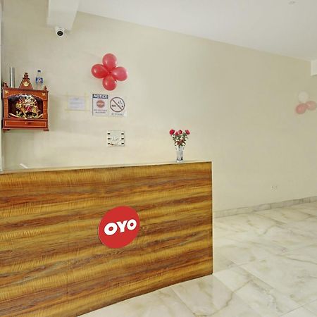 Hotel O A.K Palace New Delhi Exterior photo