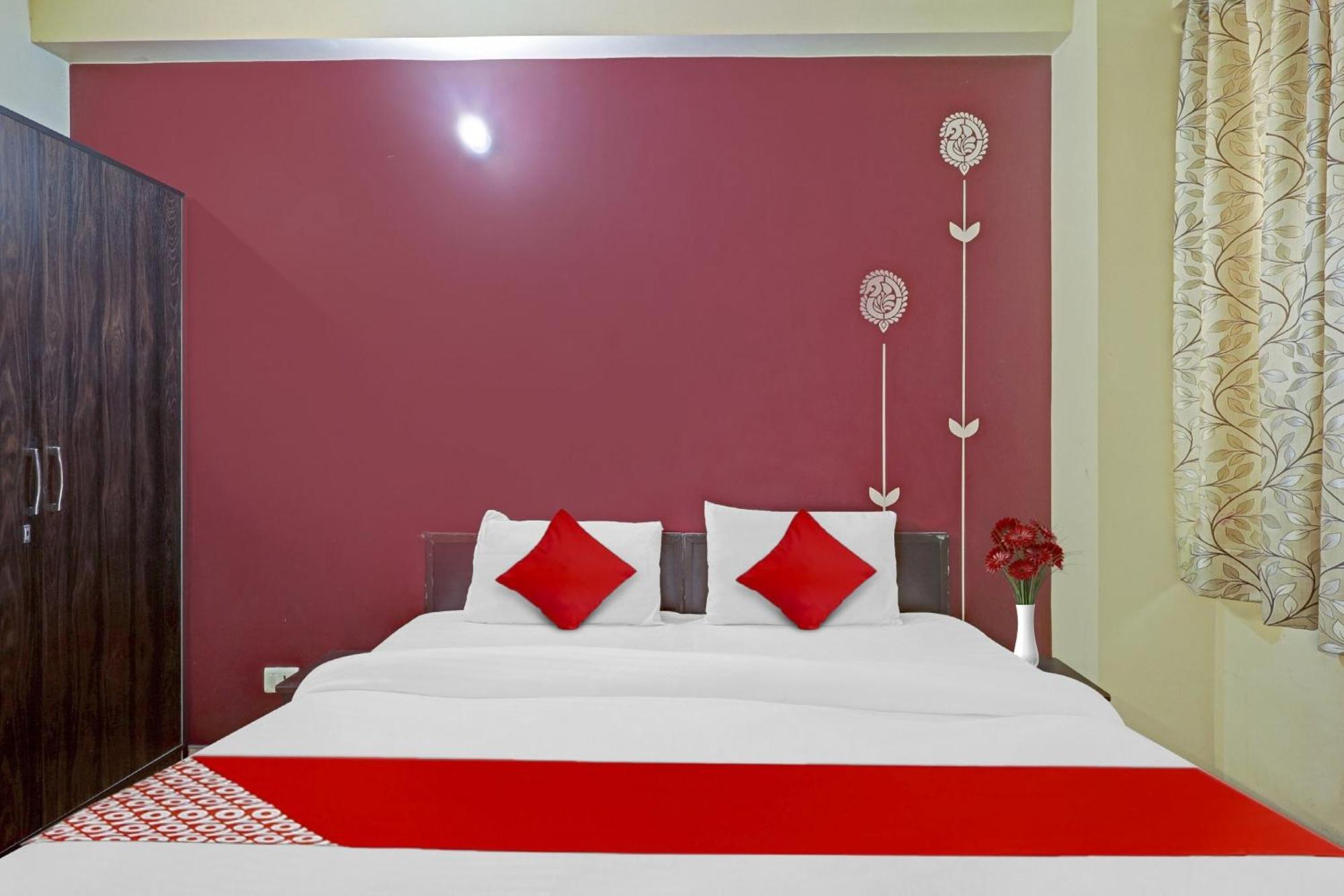 Hotel O A.K Palace New Delhi Exterior photo